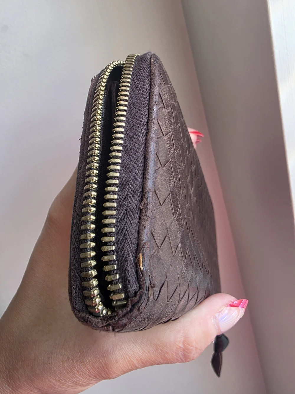 Bottega Veneta Brown Intrecciato Weave Large Zip Wallet - Good Condition!